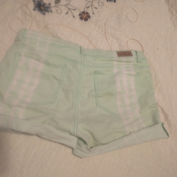 Jordache brand shorts, mint green and white tie dye, size 18 girls - Picture 6 of 7